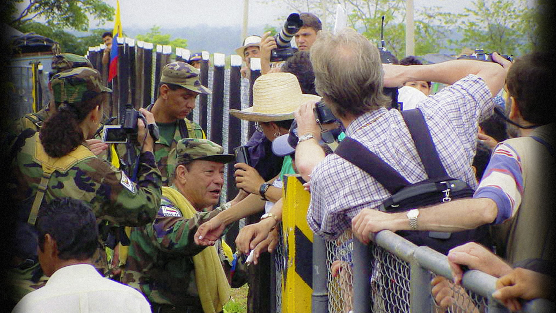 Crédito de la imágen: Autor desconocido, sin fecha, sin título, galería “Delegación de paz de las FARC-EP”, Albúm Proceso de Diálogos del Caguán, Archivo FARC-EP.