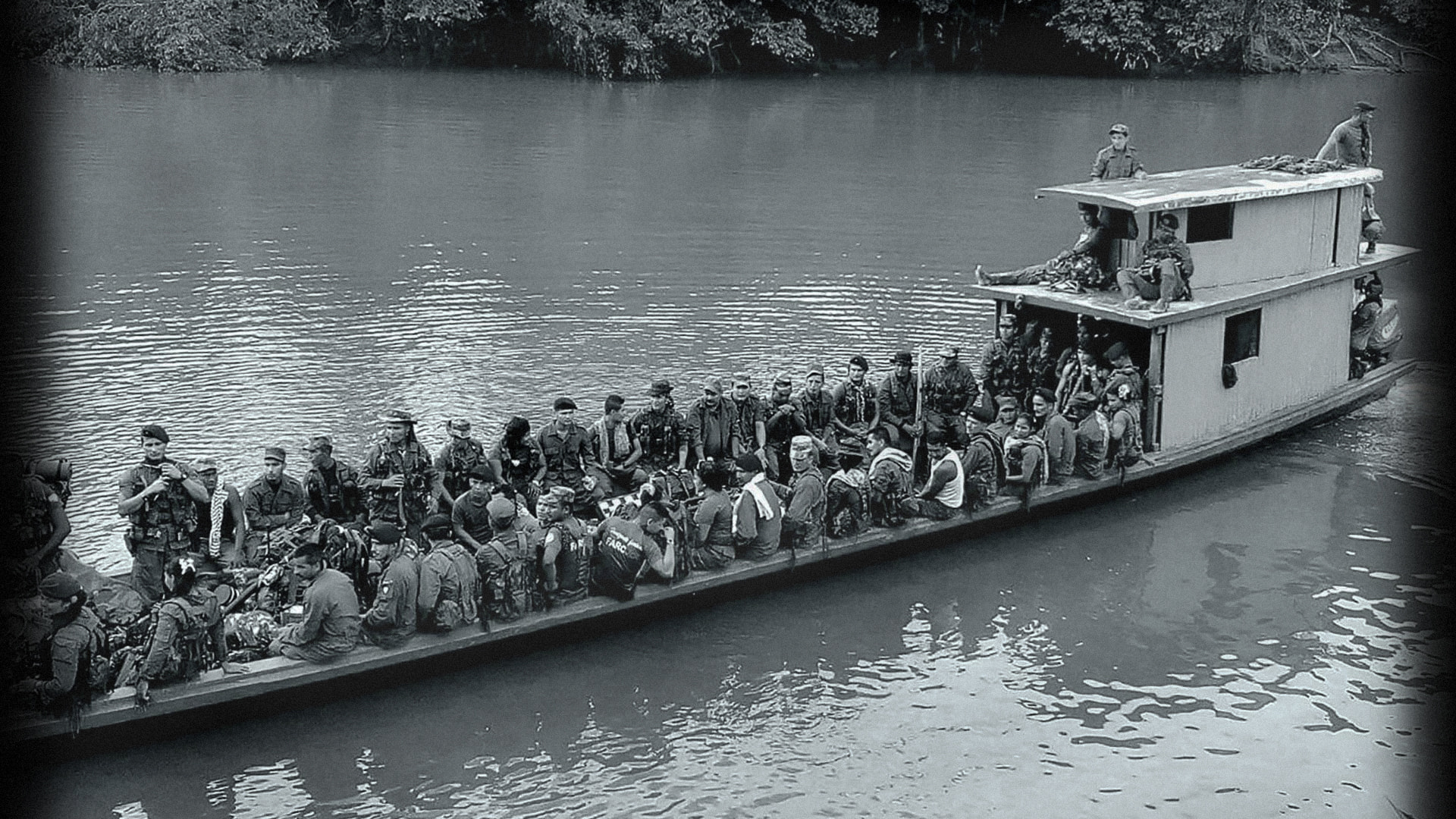 Movilización de guerrilleros por el río Mecaya