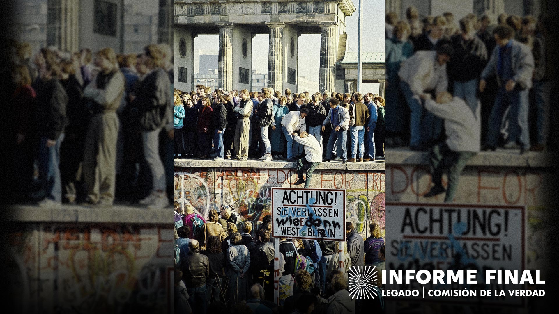 Personas trepadas sobre el muro de Berlín, el 9 de noviembre de 1989.