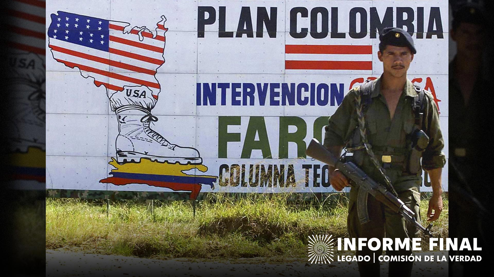 Se lee en una pantalla: Plan Colombia: intervención gringa