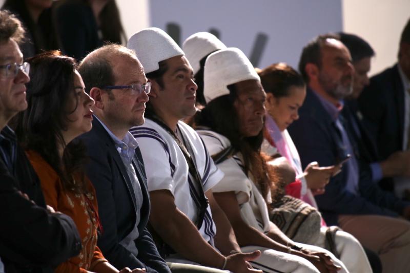 Diálogo para la No Repetición - Larga vida a los hombres y mujeres líderes sociales y defensores de derechos humanos 