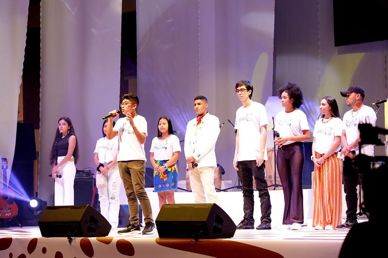 Jóvenes enviaron mensaje al país en el marco de la conmemoración de la Comisión